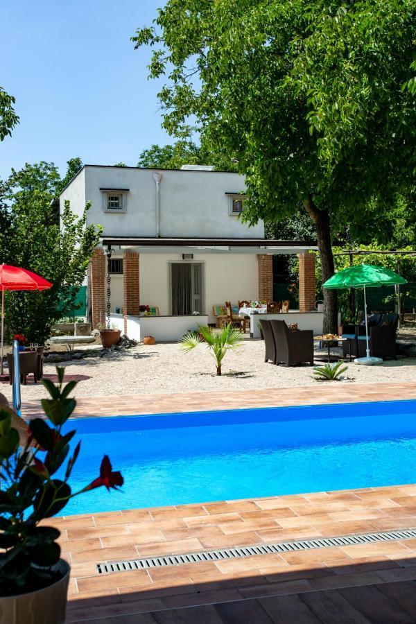 فيلا Strianoفي Casa Oasi Della Pace المظهر الخارجي الصورة